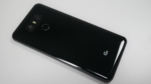 lg g6 black 1 LG G6 - Image 4