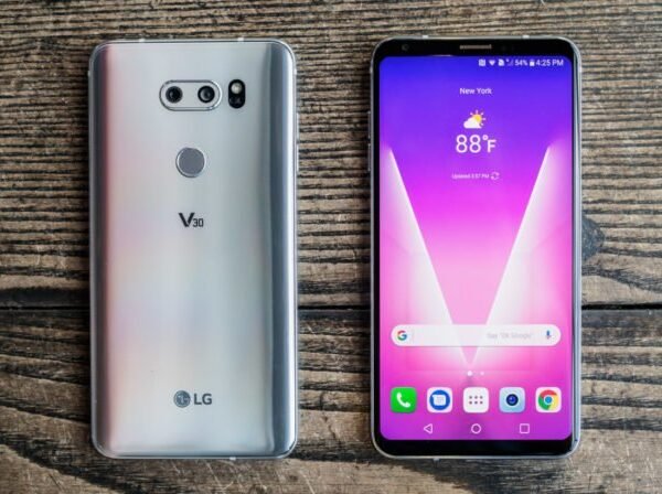 LG V30