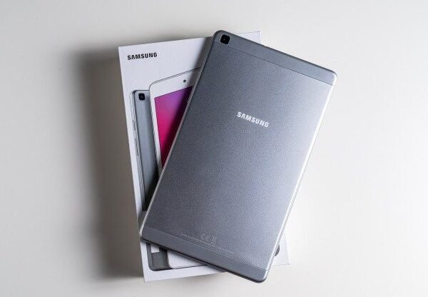 Samsung Galaxy Tab A 8.0 (2019) Wi-Fi + 4G LTE
