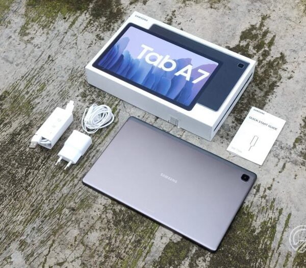 Samsung Galaxy Tab A7 10.4 (2020) 64GB (1Sim+SD Card)