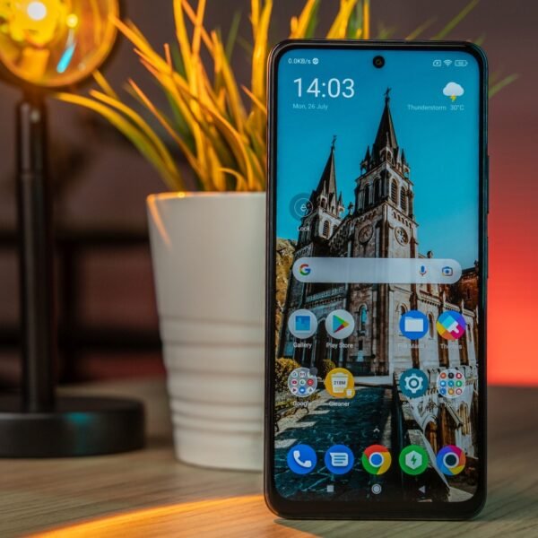 Redmi Note 10 Pro 5G/ Poco X3 GT (6GB, 128GB)