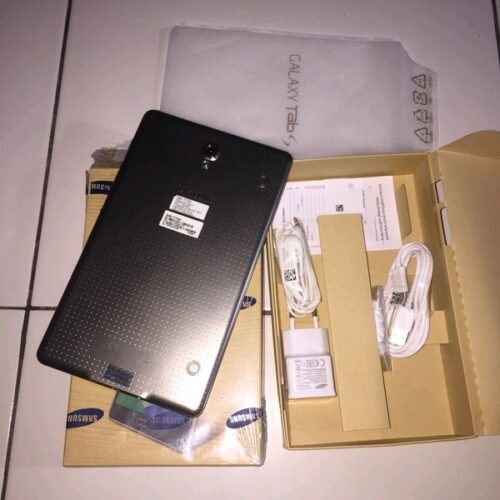 Samsung Galaxy Tab S 8.4 LTE - Image 3