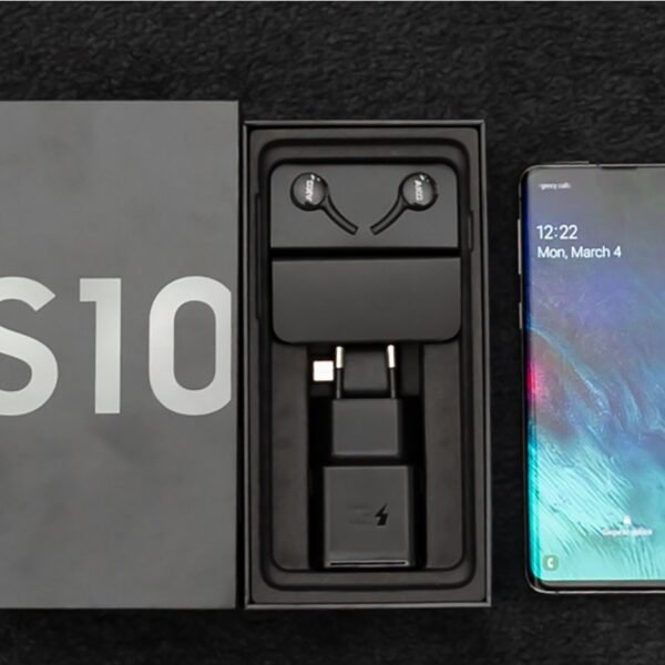 Samsung Galaxy S10 (8GB, 128GB)