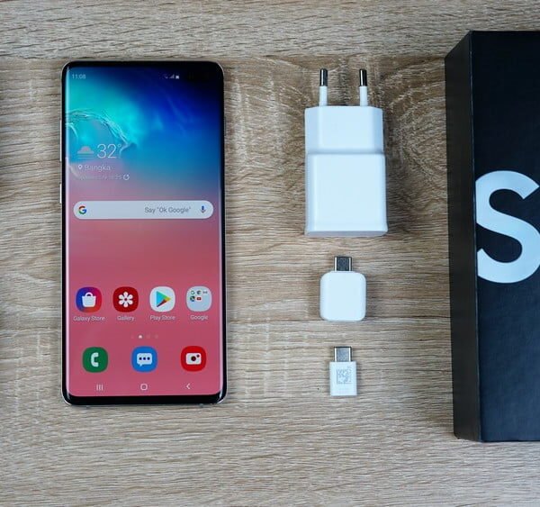 Samsung Galaxy S10+ (8GB,128GB)
