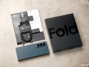 Samsung Galaxy Z Fold 4 (12GB,256GB)