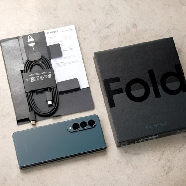 Samsung Galaxy Z Fold 4 (12GB,256GB)