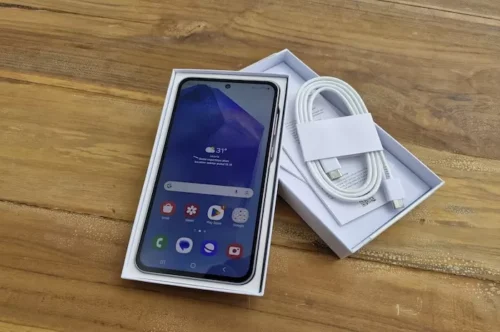 Samsung Galaxy A55 5G (8GB,256GB) - Image 3